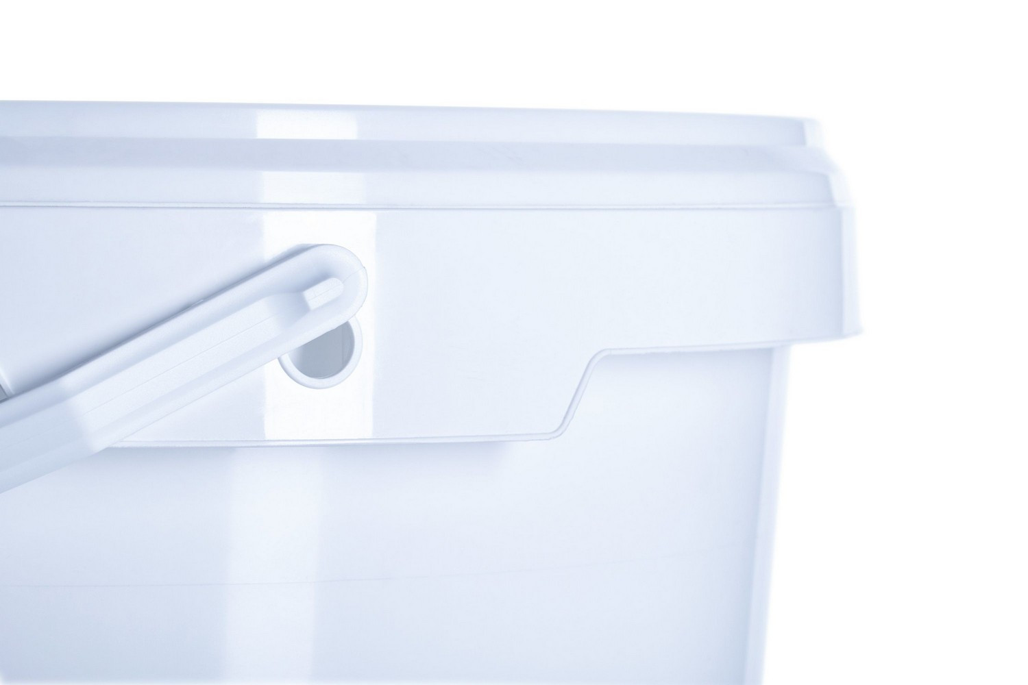 Round plastic big buckets with high capacity with tamper evidence food non-food 11,2 litres